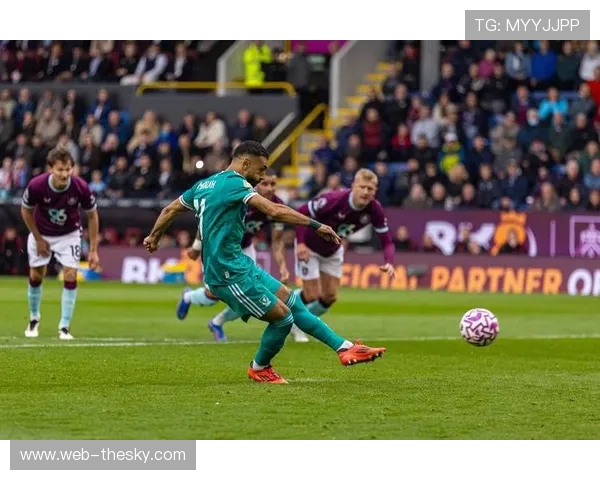 利物浦迎战伯恩利赛前伤员更新：萨拉赫伤愈复出