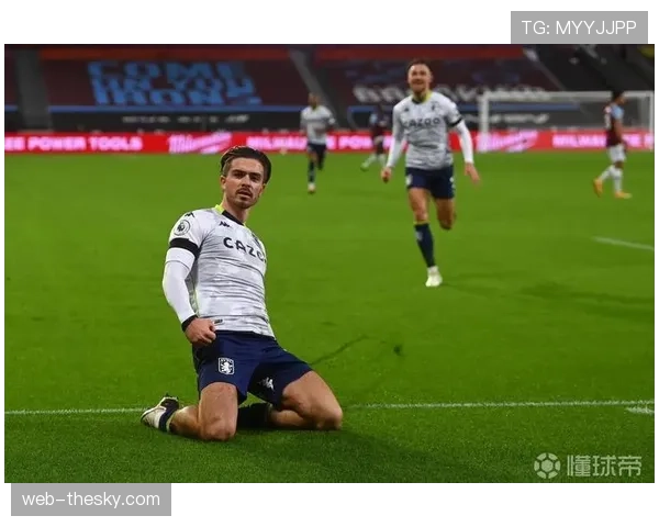 瓦伦西亚与年轻中场格拉续约至2030年，并大幅提高违约金。