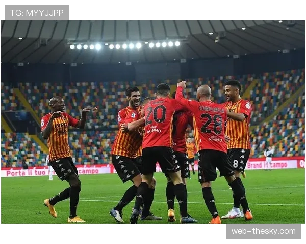 从降级区到安全区:乌迪内斯换帅后8轮抢下16分的保级之路 从降级区到安全区:乌迪内斯换帅后8轮抢下16分的保级之路